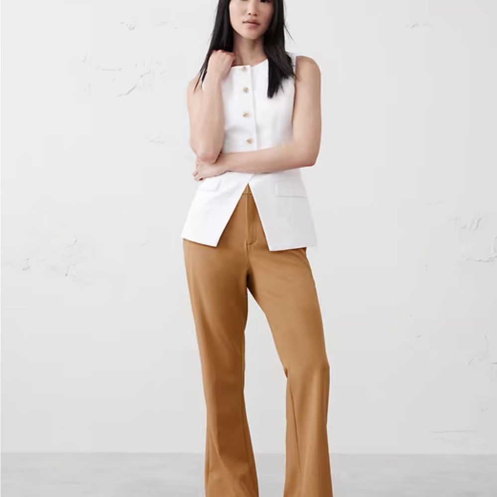 Banana Republic Factory Boot Cut Pants in Camel